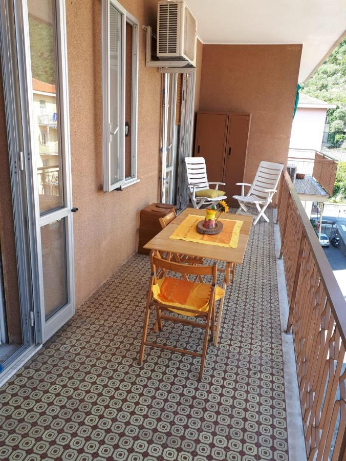 Vreni Lodge Finale Ligure Exterior photo