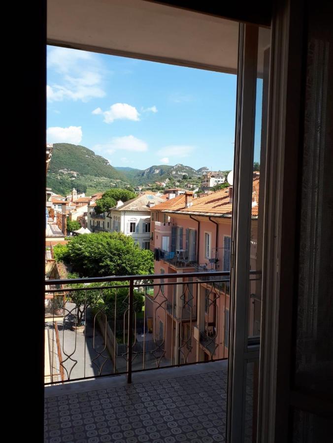 Vreni Lodge Finale Ligure Exterior photo