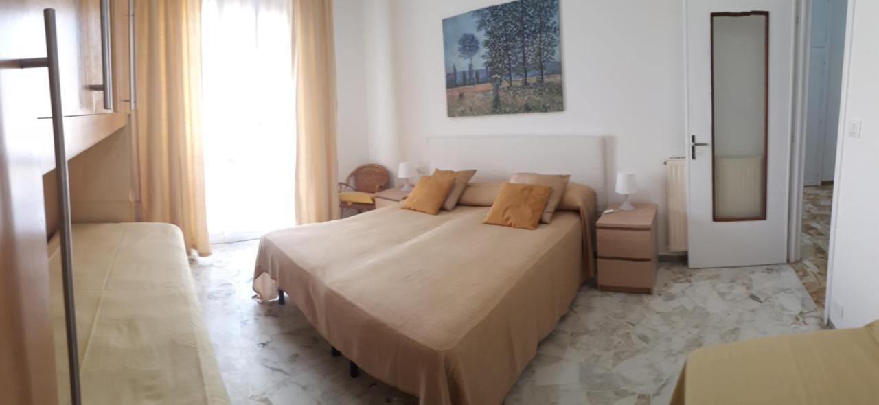 Vreni Lodge Finale Ligure Exterior photo