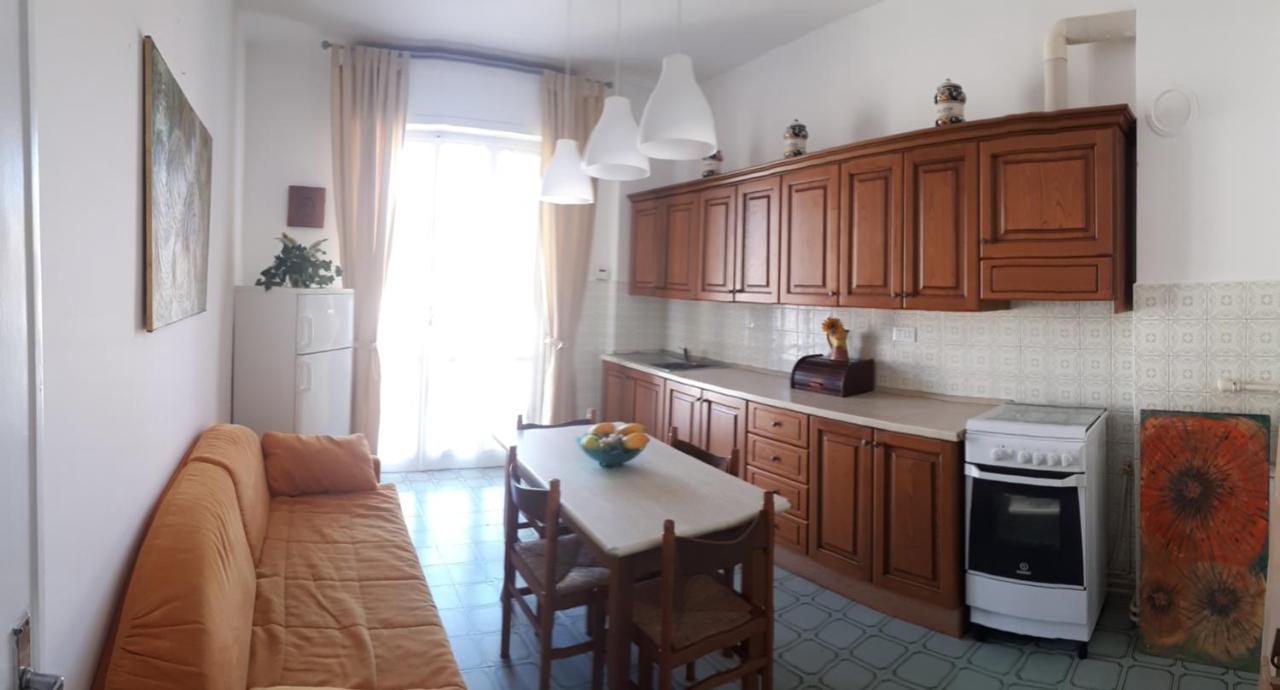 Vreni Lodge Finale Ligure Exterior photo